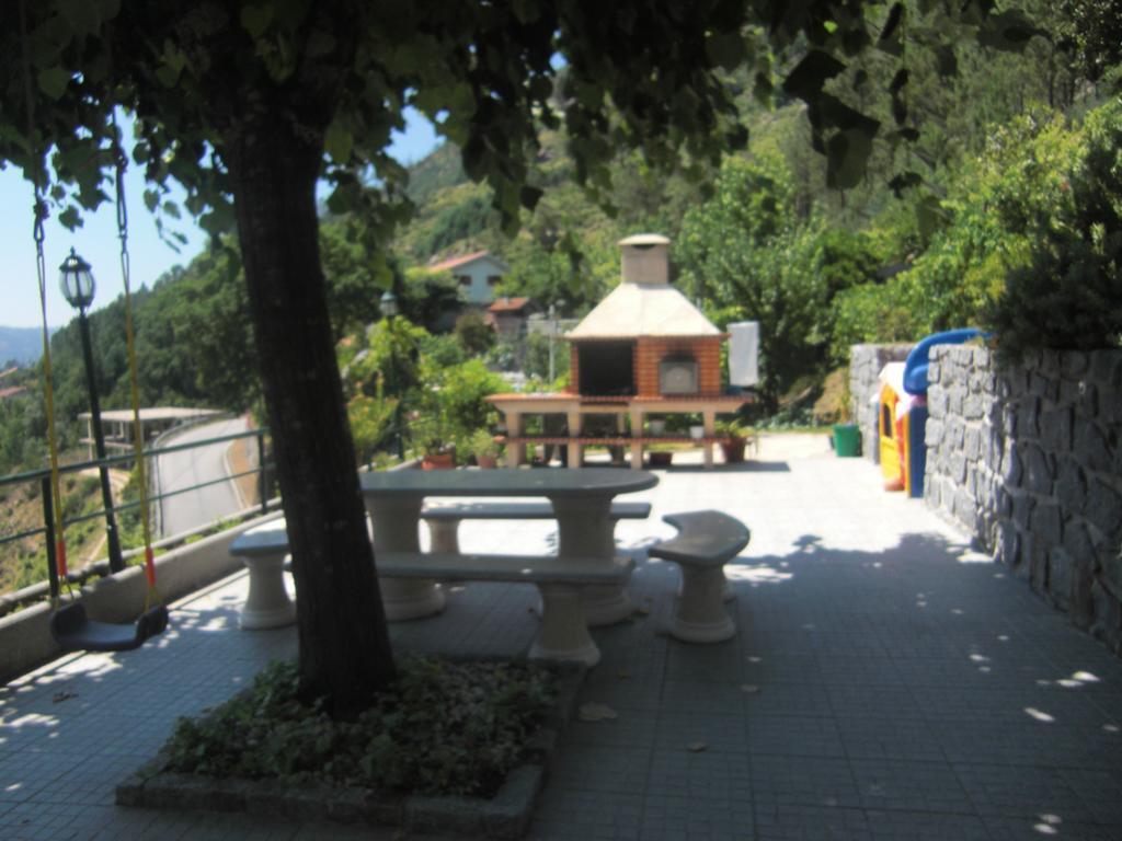 Casa Marciana Guest House Geres Luaran gambar